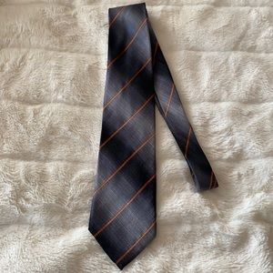 2/ $25 👔 Wm. H. Leishman | 100% Silk Tie, Grey/Orange